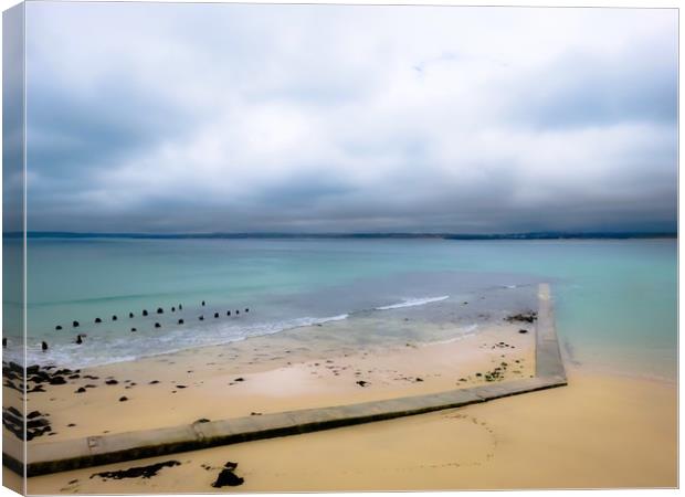 Majestic St Ives Bay Canvas Print by Beryl Curran