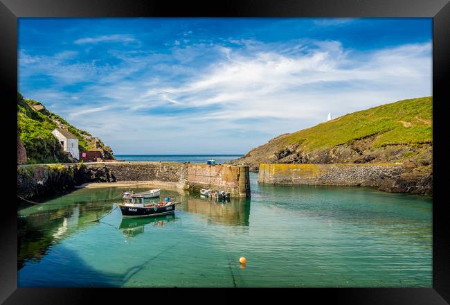 Porthgain Harbour, Pembrokeshire. Framed Print by Colin Allen