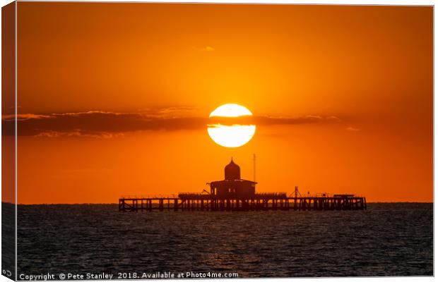 Herne Bay Sunset Canvas Print by Pete Stanley 