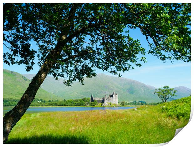 Kilchurn Castle from the banks of Loch Awe. Print by Tommy Dickson