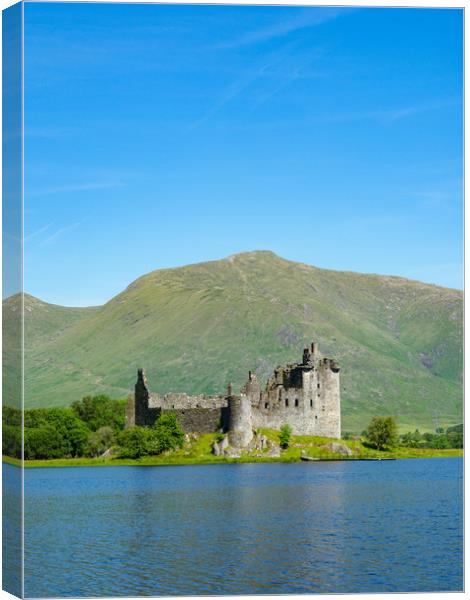 Majestic Ruins of Kilchurn Castle Canvas Print by Tommy Dickson