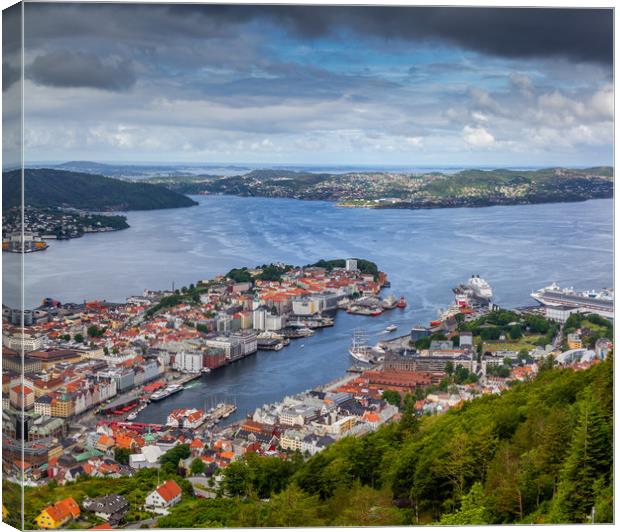 The city of Bergen Norway Canvas Print by Hamperium Photography