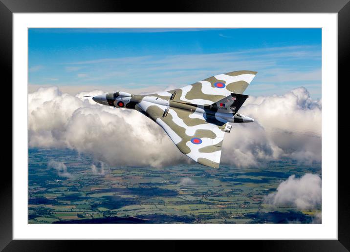 Vulcan Bomber Vulcan XH558 Framed Mounted Print by Oxon Images