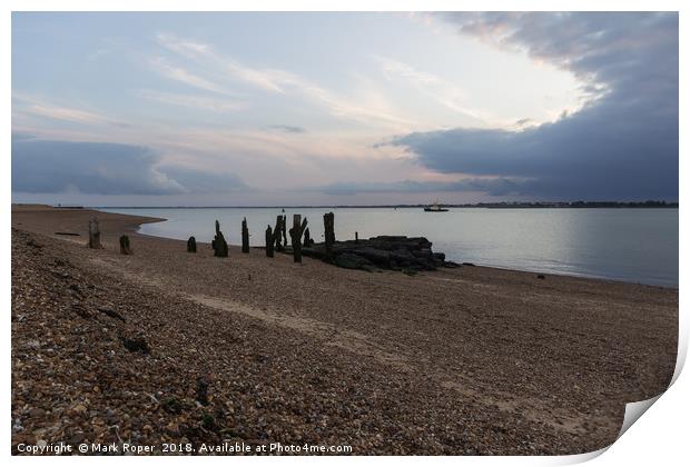 River Orwell sunset from Felixstowe with groyne Print by Mark Roper