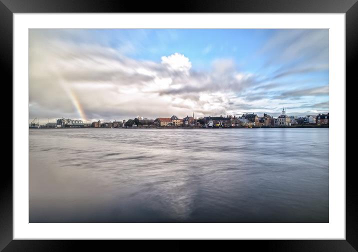 Looking toward King’s Lynn over the Great Ouse  Framed Mounted Print by Gary Pearson