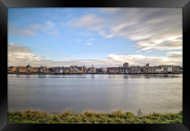 Historical King’s Lynn from across the Ouse Framed Print by Gary Pearson