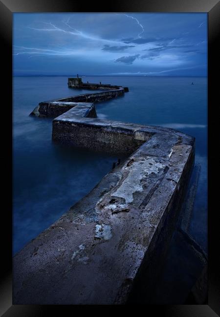 A storm brewing  Framed Print by JC studios LRPS ARPS