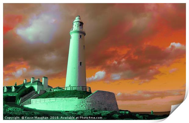 St Marys Lighthouse Whitley Bay North Tyneside Print by Kevin Maughan