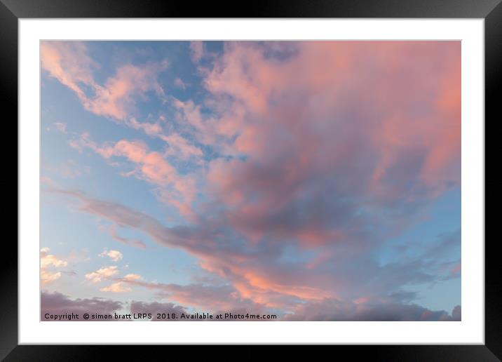 Pink clouds and blue skies at sunset 0162 Framed Mounted Print by Simon Bratt LRPS