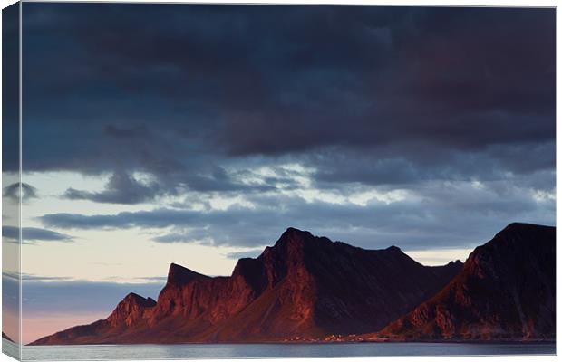 Sunset auf den Lofoten Canvas Print by Thomas Schaeffer