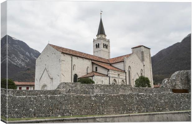 The city walls in Venzone Canvas Print by Sergio Delle Vedove