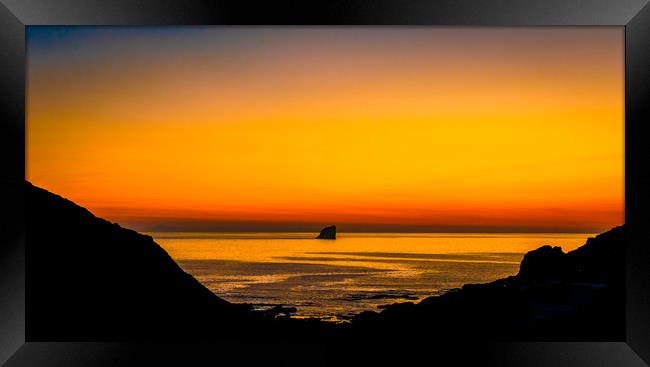 Trevellas Porth Sunset (1) Framed Print by Mike Lanning