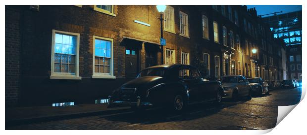 Vintage car in a London night Print by Iacopo Navari
