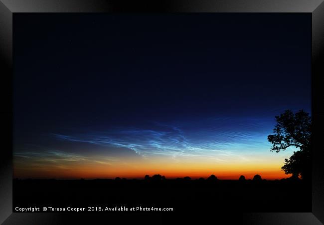 Noctilucent clouds glow in the distance  Framed Print by Teresa Cooper
