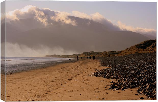 Mourne Mountains from Murlough Beach Canvas Print by pauline morris