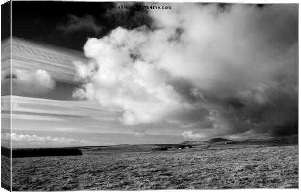 Storm passing over Bodmin Moor Canvas Print by Pete Hemington