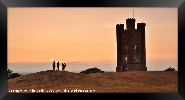Broadway Tower, Cotswolds at Sunset. Framed Print by Philip Veale
