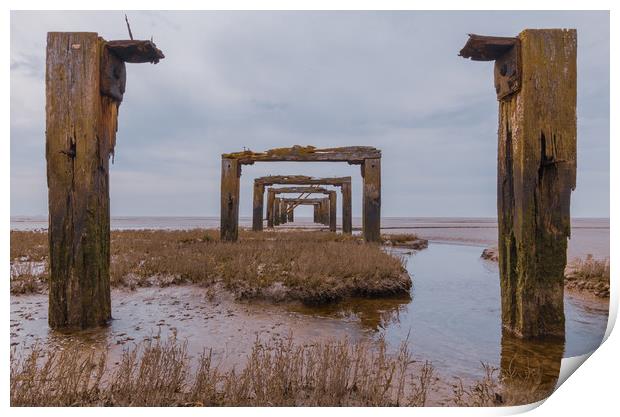 Snettisham pier, north Norfolk Print by Graeme Taplin Landscape Photography