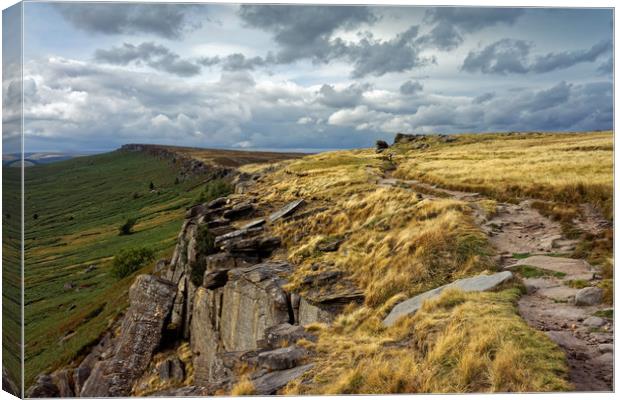 View along Stanage Edge                            Canvas Print by Darren Galpin