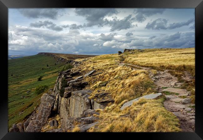 View along Stanage Edge                            Framed Print by Darren Galpin