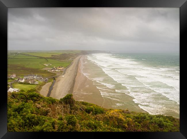 Newgale Storm. Framed Print by Colin Allen