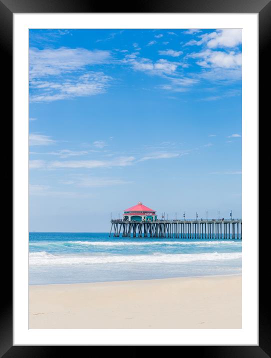 Huntingdon Beach Pier, Los Angeles, USA. Framed Mounted Print by Maggie McCall