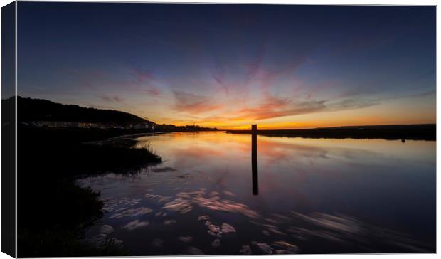 Mooring post on the Loughor estuary Canvas Print by Leighton Collins