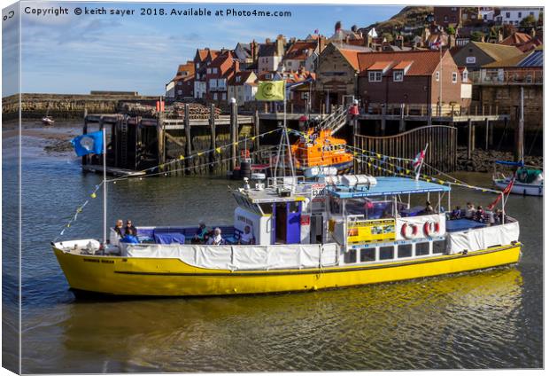 Summer Queen Whitby Canvas Print by keith sayer