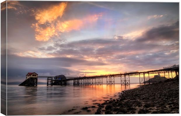 Dawn sky at Mumbles pier Canvas Print by Leighton Collins