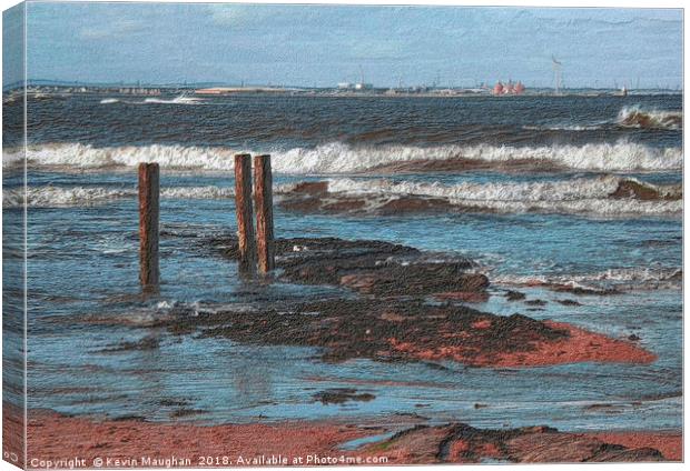 The Sea At Whitley Bay Near The Lighthouse Canvas Print by Kevin Maughan