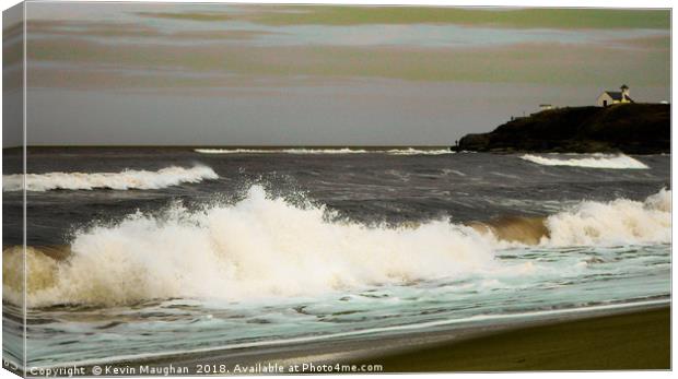 Waves Crashing In Canvas Print by Kevin Maughan