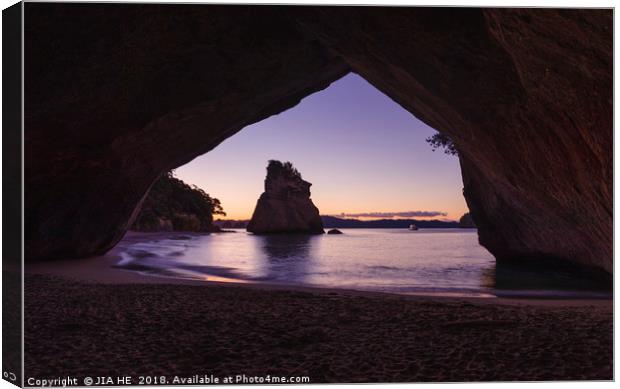 Cathedral Cove at sunset. New Zealand Canvas Print by JIA HE