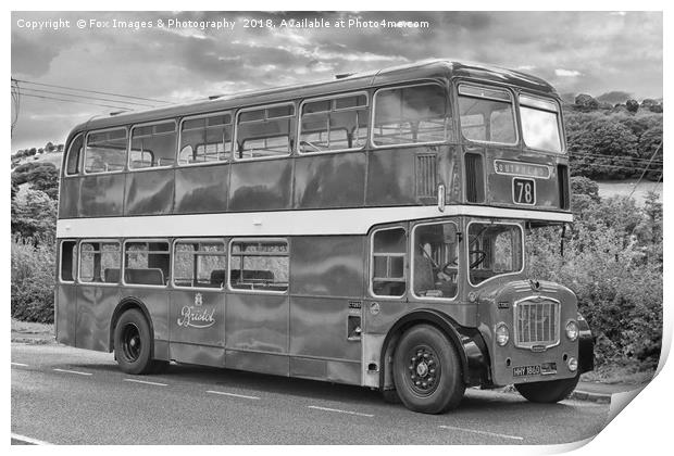Bristol omnibus C7283 Print by Derrick Fox Lomax