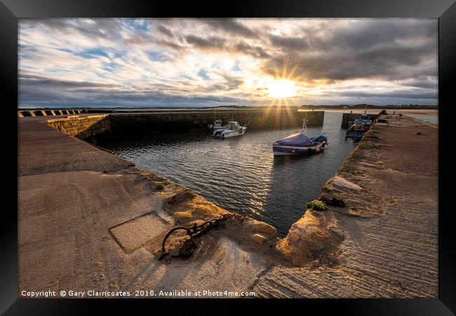 Last light at Beadnell Framed Print by Gary Clarricoates