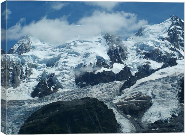 Mont Blanc moutain chain Canvas Print by Hannah Scriven