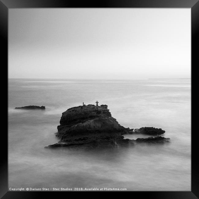 The feeling of loneliness. Framed Print by Dariusz Stec - Stec Studios