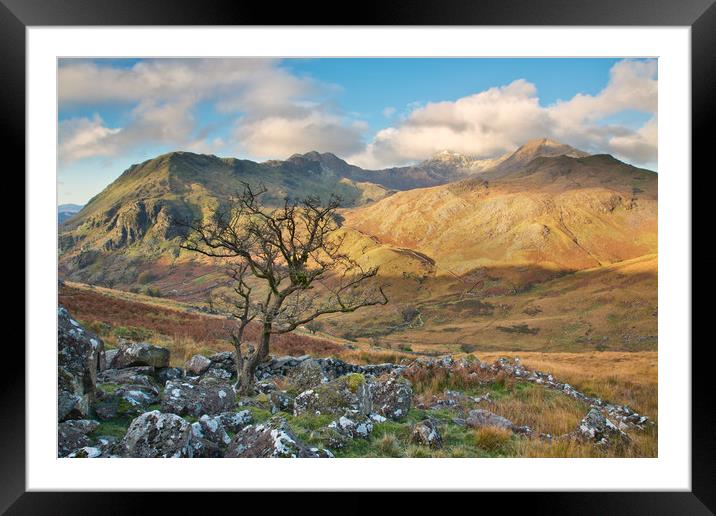 Snowdon Horseshoe Framed Mounted Print by Rory Trappe
