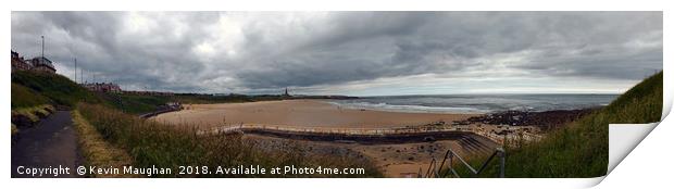 Mesmerizing Tynemouth Beach Scenery Print by Kevin Maughan