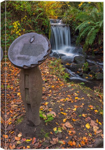 Upper Coppice Wheel #2 Canvas Print by Paul Andrews