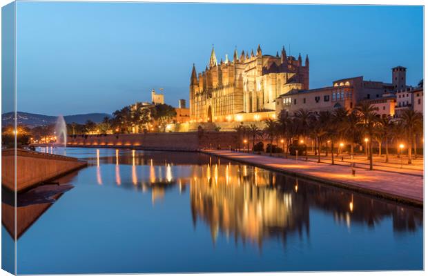 Cathedral in Palma Canvas Print by peter schickert