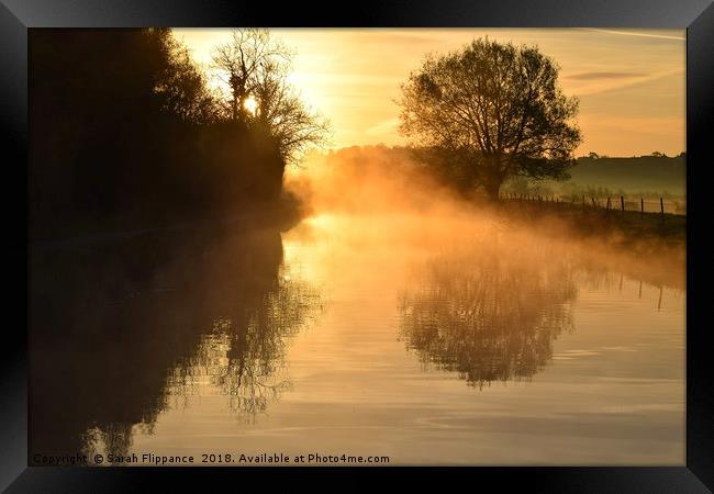 Early morning along the Kennet & avon canal. Framed Print by Sarah Flippance