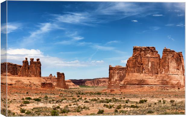 Monument Valley Navajo Tribal Park in America duri Canvas Print by Thomas Baker
