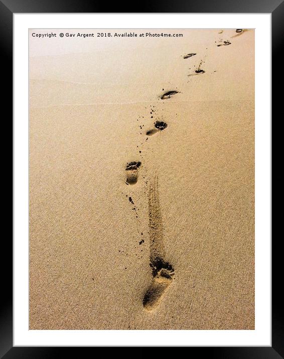 Footsteps in the sand Framed Mounted Print by Gav Argent