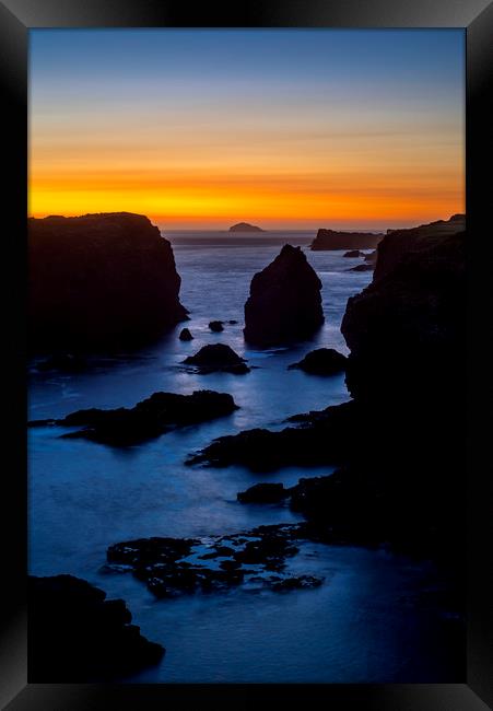 Eshaness at Sunset, Shetland Framed Print by Arterra 