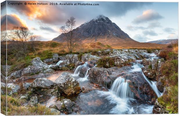 Sunset at Buachaille Etive Mor Canvas Print by Helen Hotson