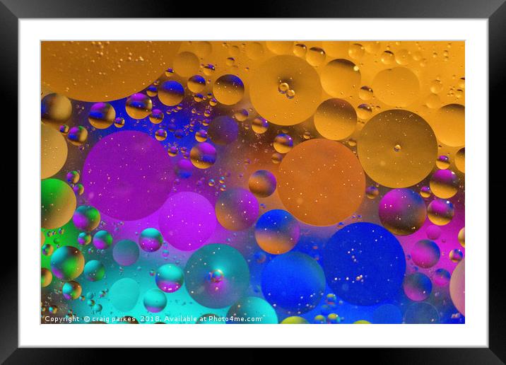 water and oil  Framed Mounted Print by craig parkes