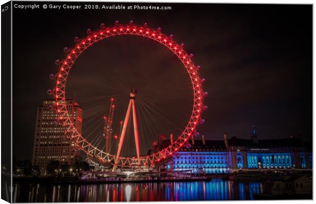 London Eye At Night Canvas Print by Gary Cooper