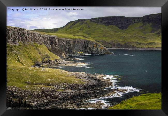 Moonen Bay, Isle of Skye Framed Print by Bill Spiers