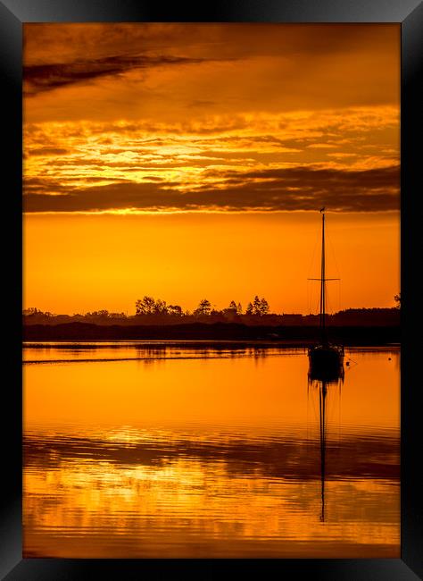 Maldon Sunrise Framed Print by peter tachauer