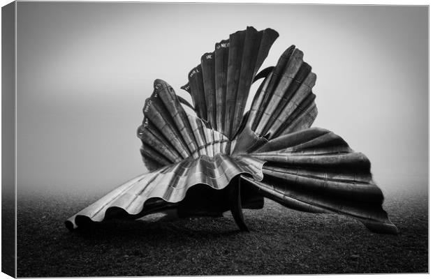 Scallop in the Mist, Aldeburgh Canvas Print by Wendy Williams CPAGB